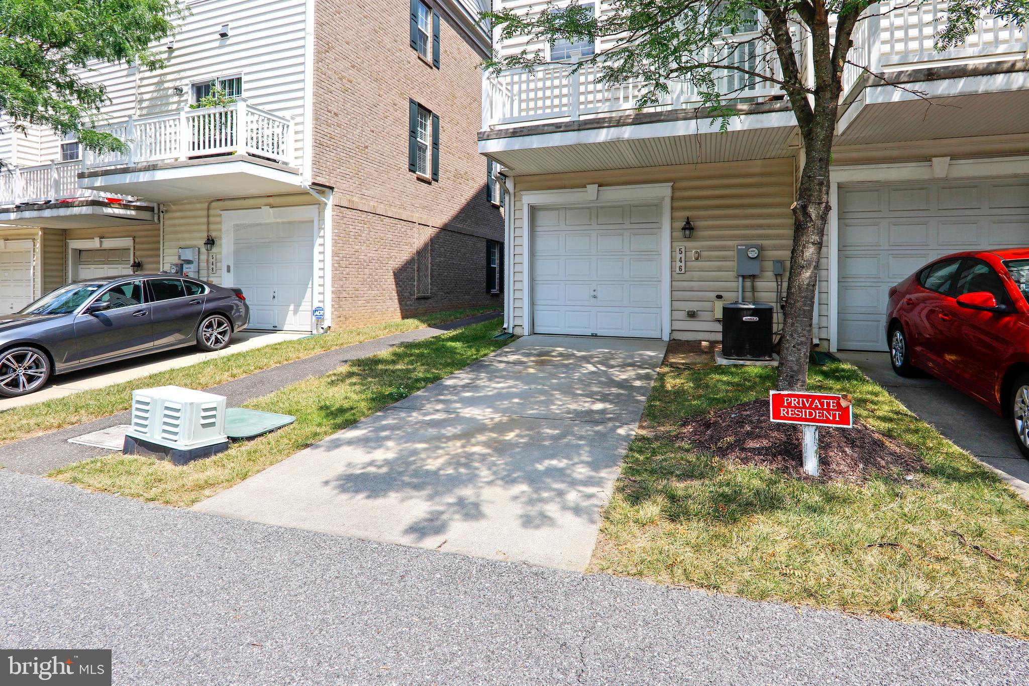 VICTORY PROMENADE - Residential