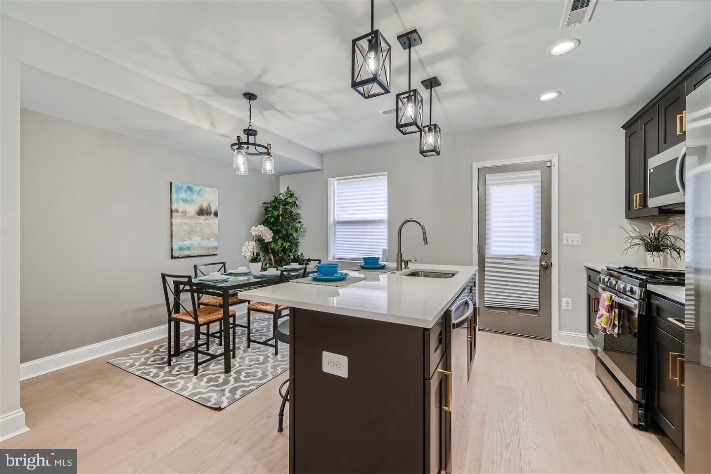 GOVANS - Residential Lease