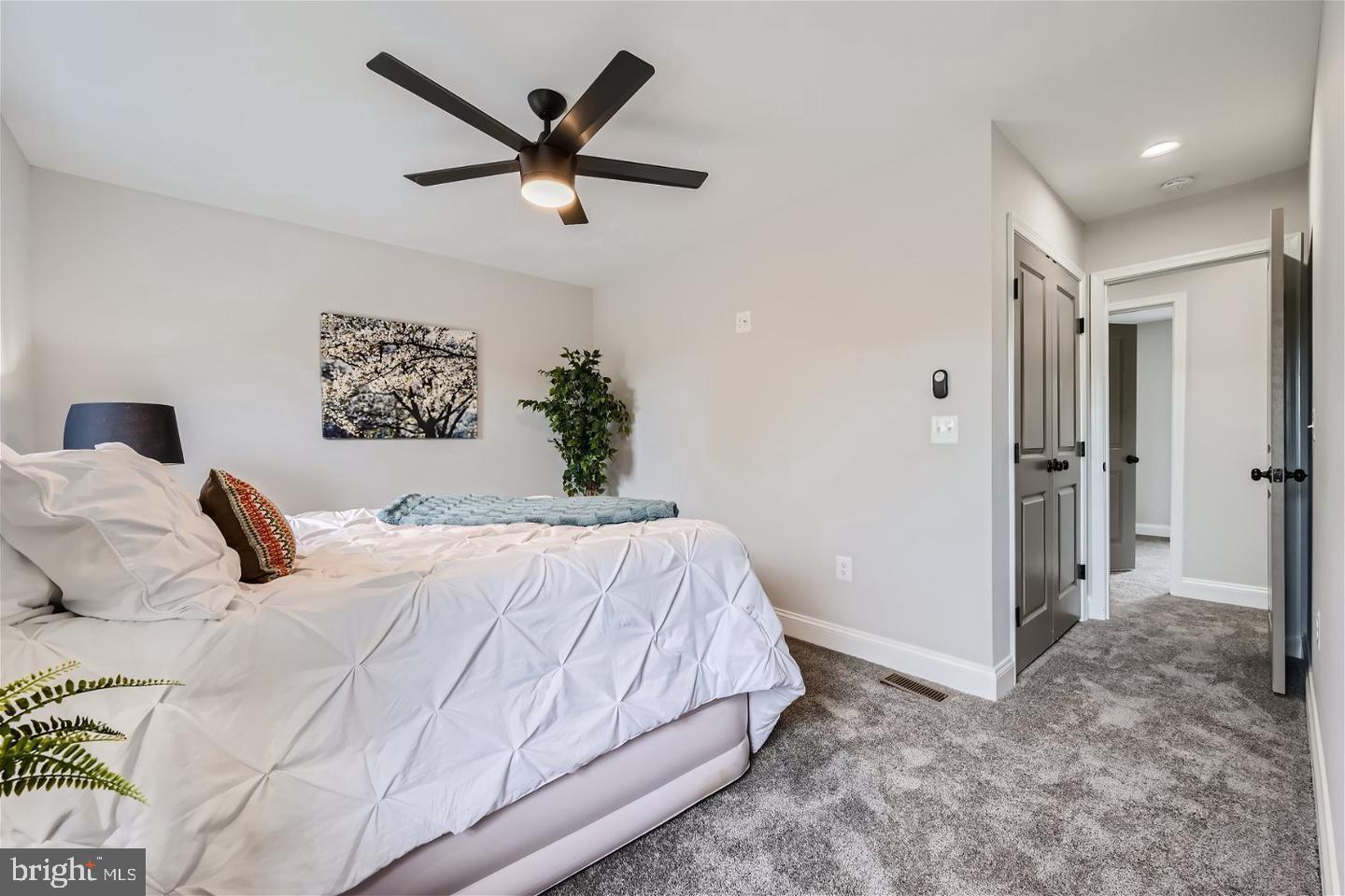 GOVANS - Residential Lease