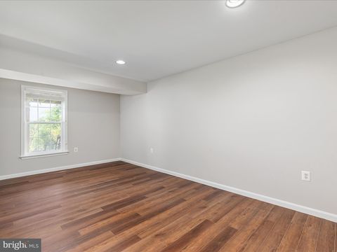 Tiny photo for 118 Jenny Court, STRASBURG, VA 22657 (MLS # VASH2013598)