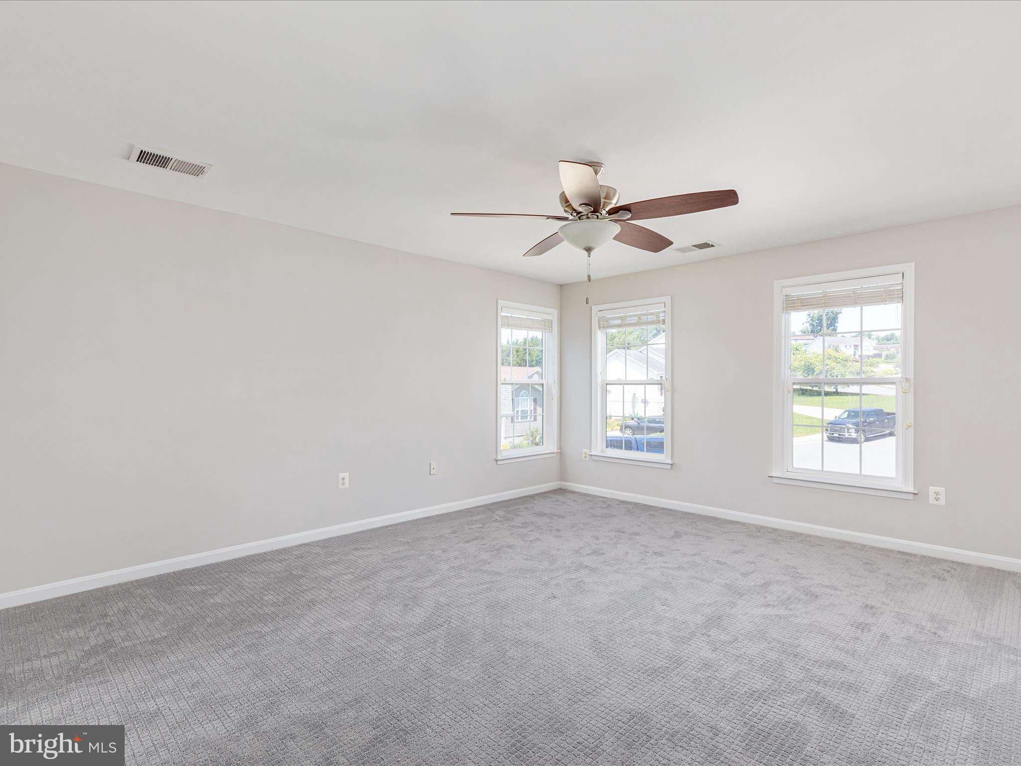 OXBOW ESTATES - Residential