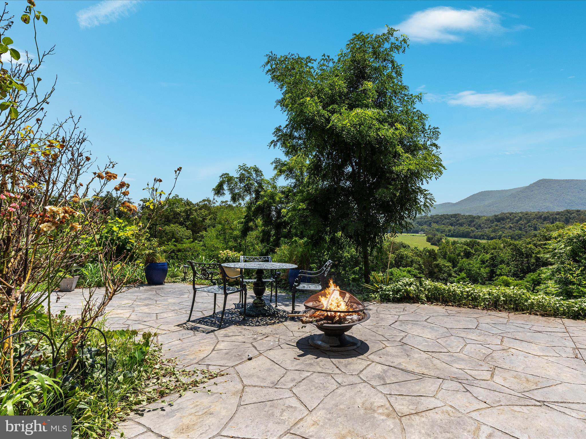 OXBOW ESTATES - Residential