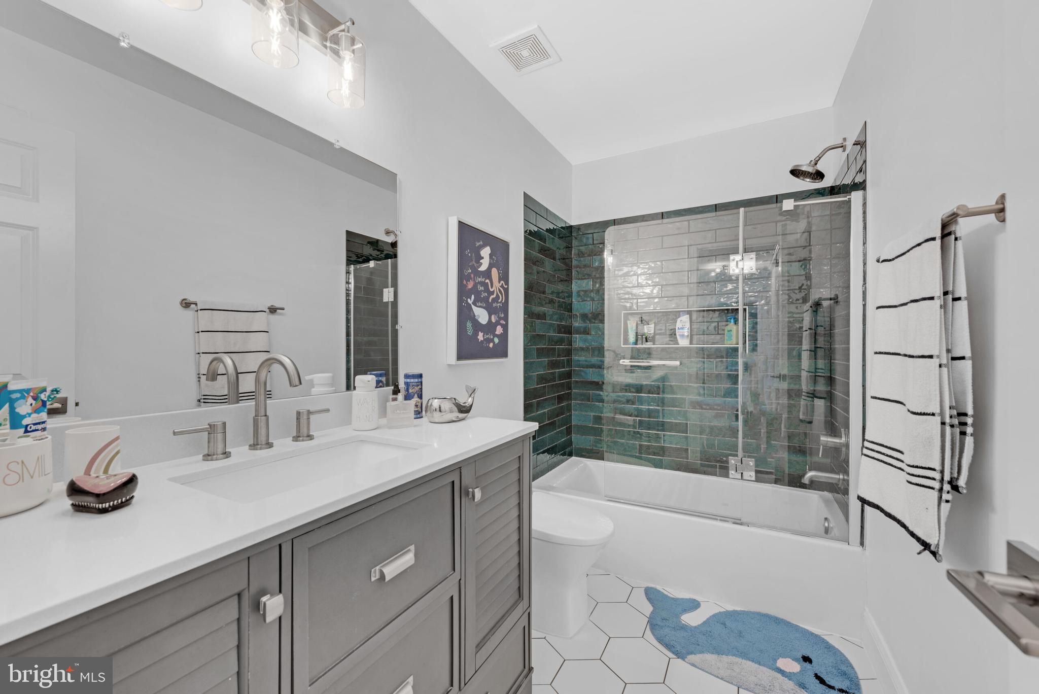 FORT HUNT - Residential