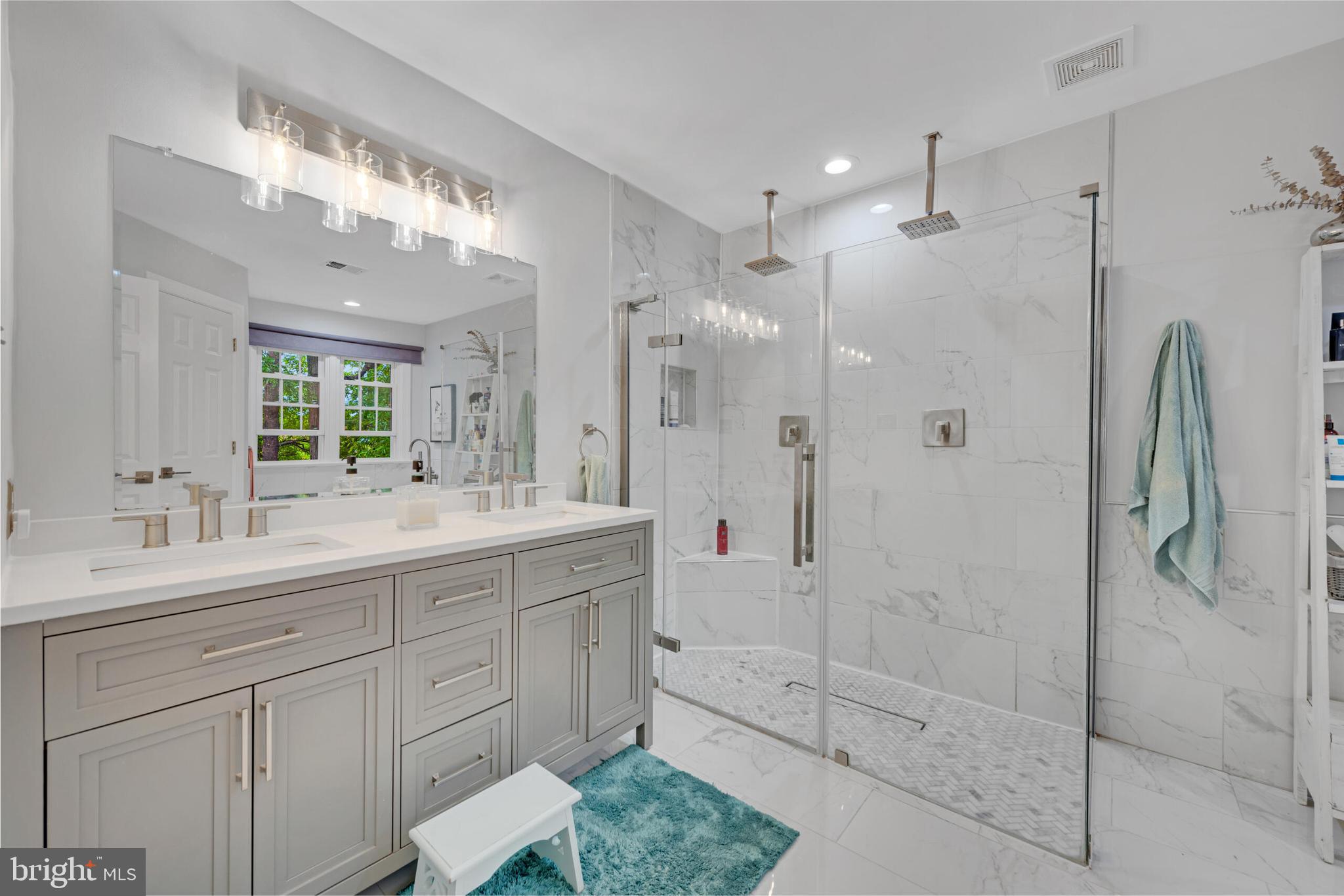 FORT HUNT - Residential