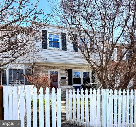 Photo of 3482 Beale Court, WOODBRIDGE, VA 22193 (MLS # VAPW2115462)