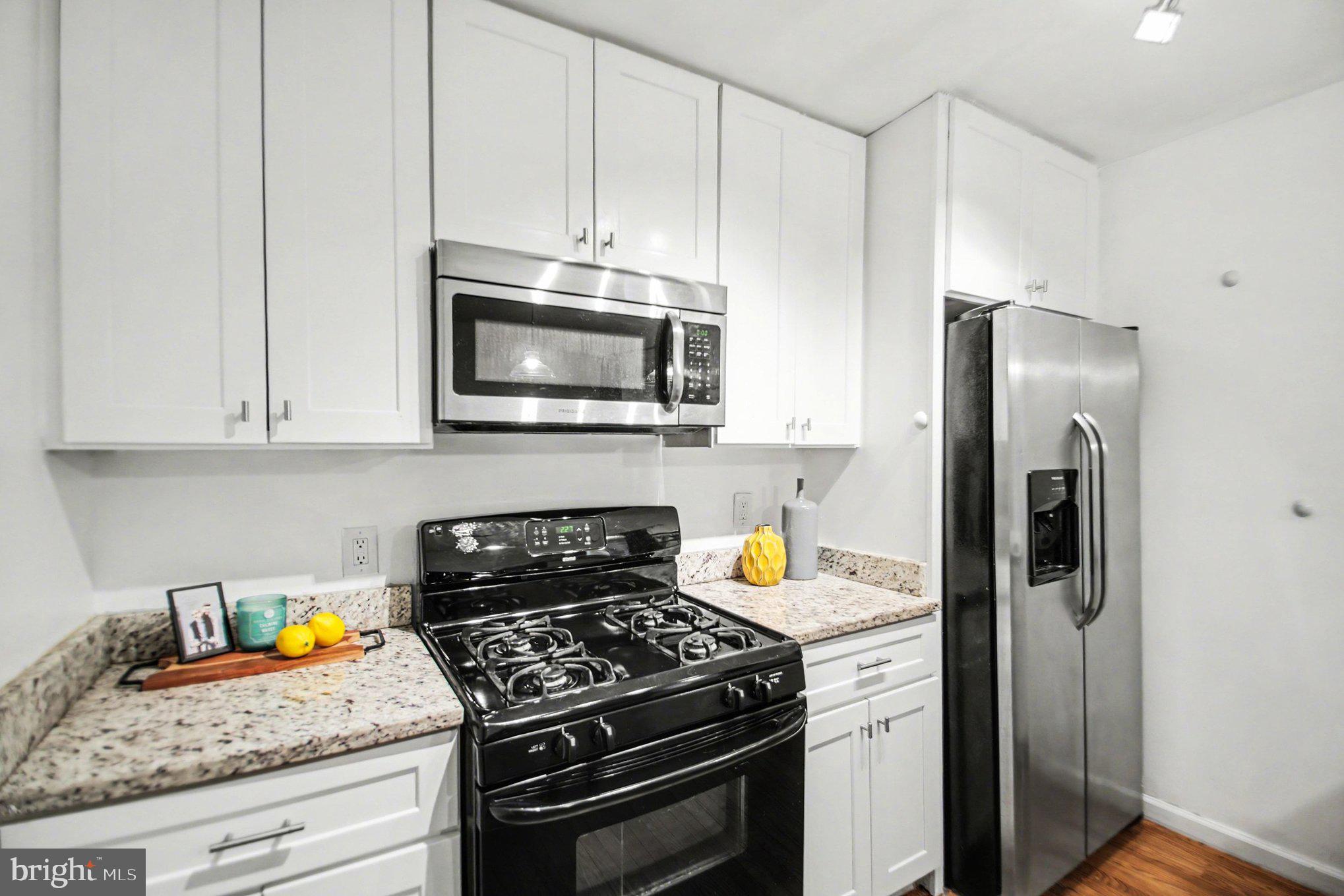 DALE CITY - Residential