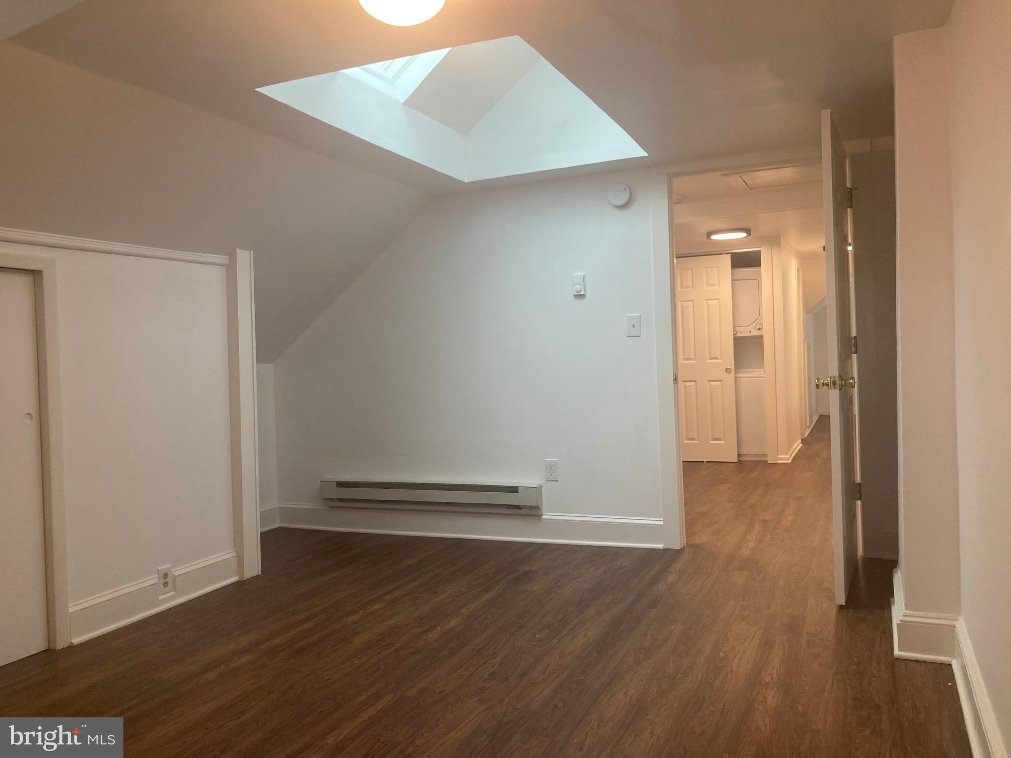 PARKVIEW - Commercial Sale