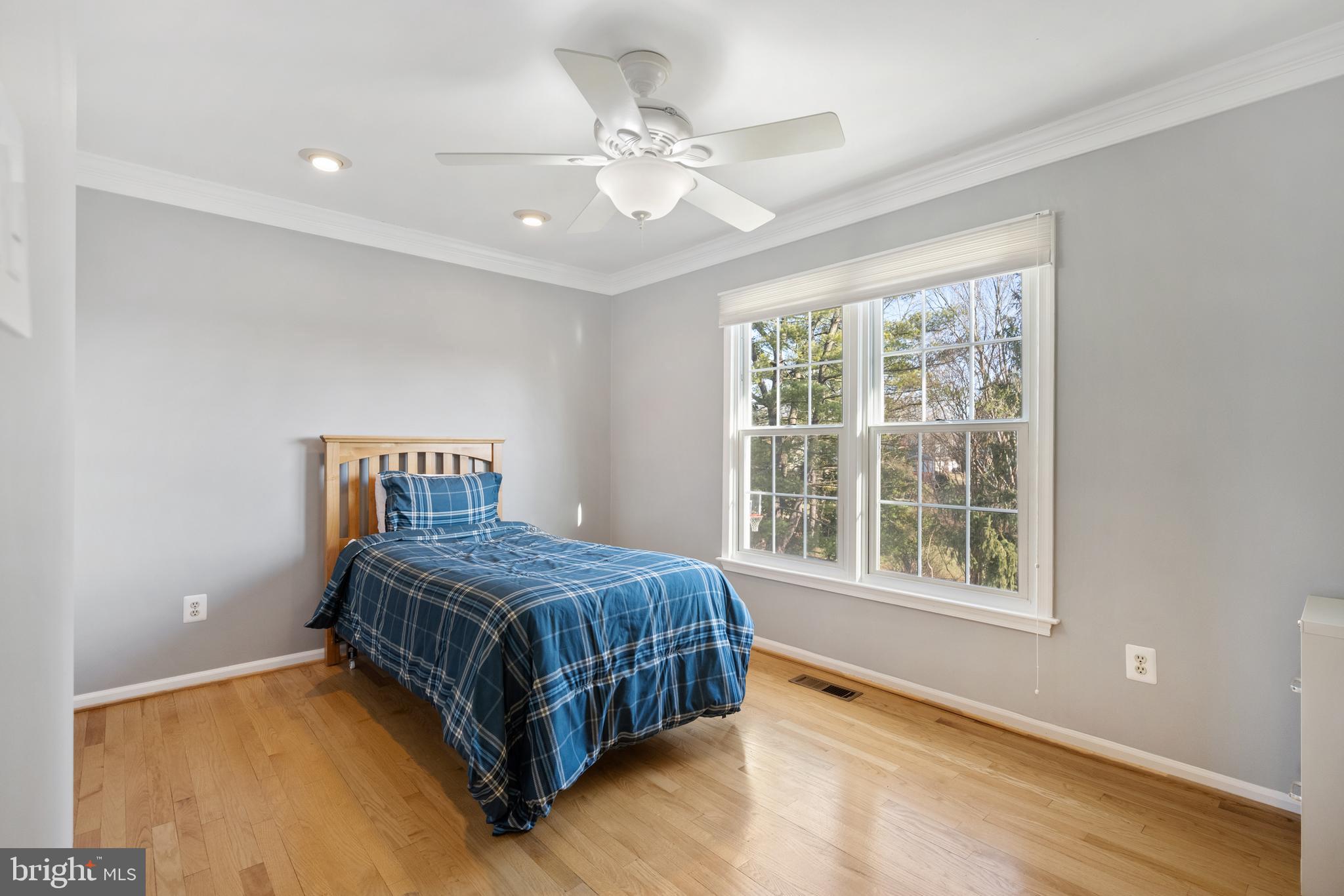 FRANKLIN GLEN - Residential