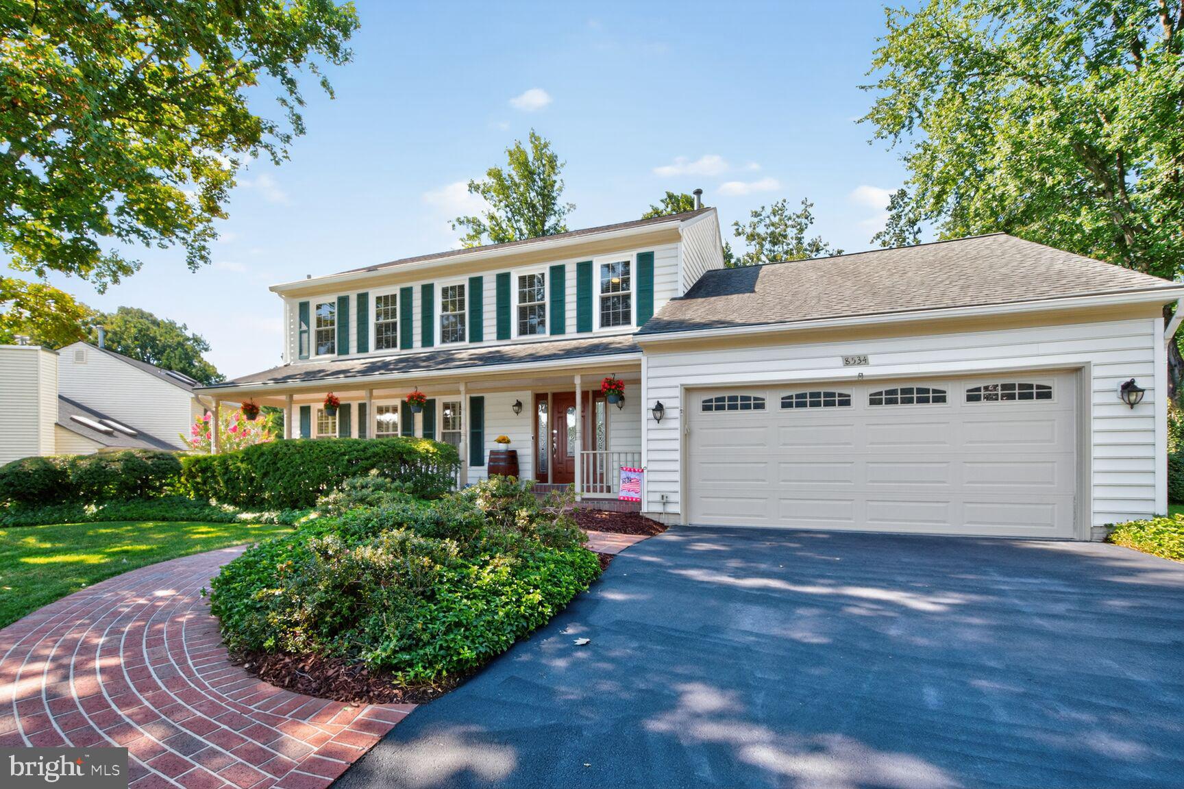 8534 CHASE GLEN CIRCLE