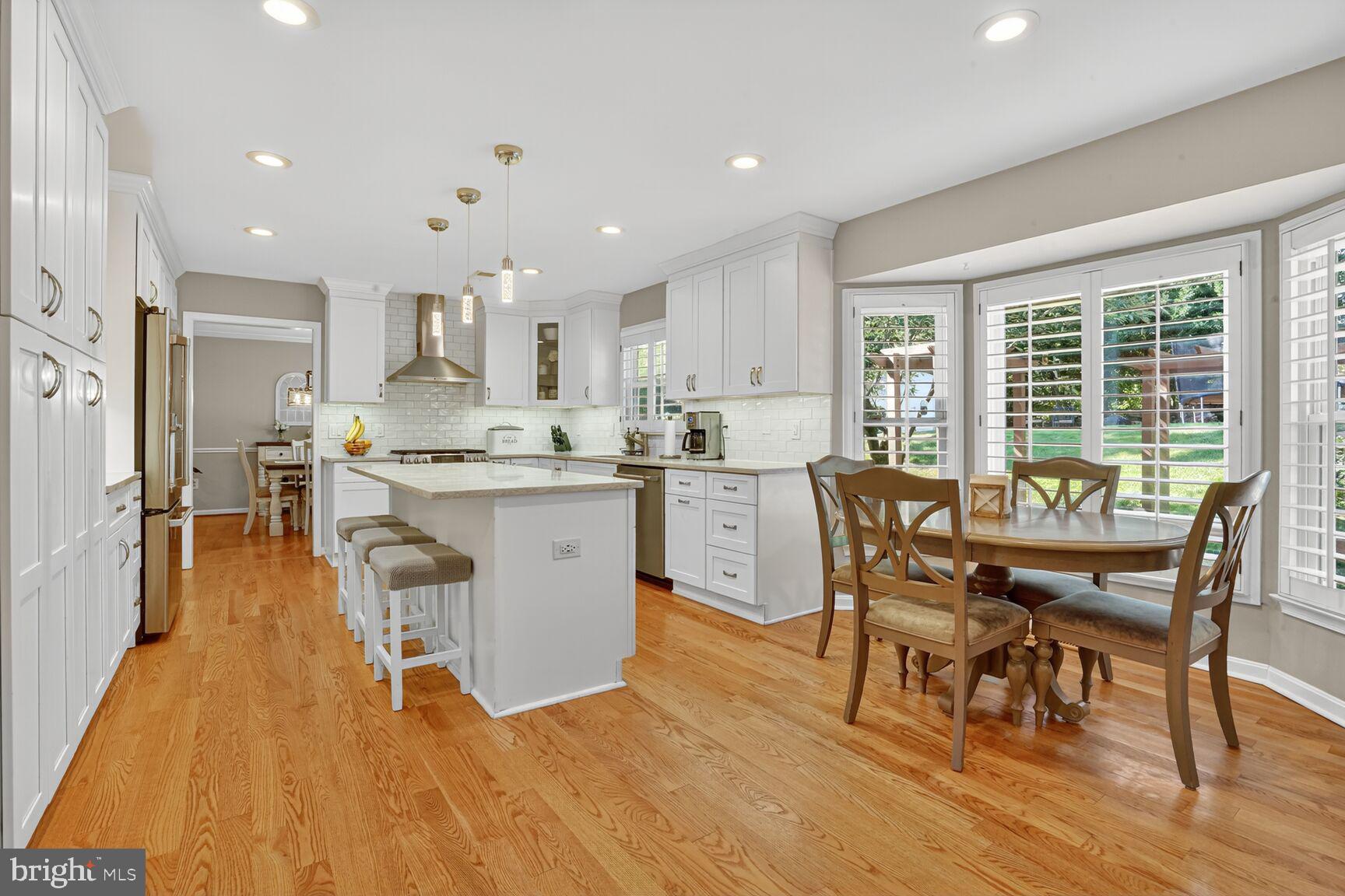 CROSSPOINTE - Residential