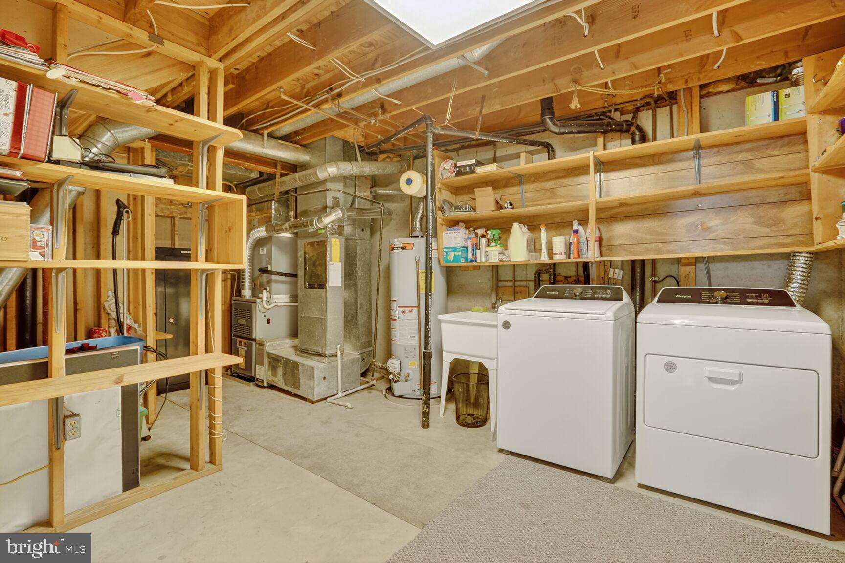 CROSSPOINTE - Residential