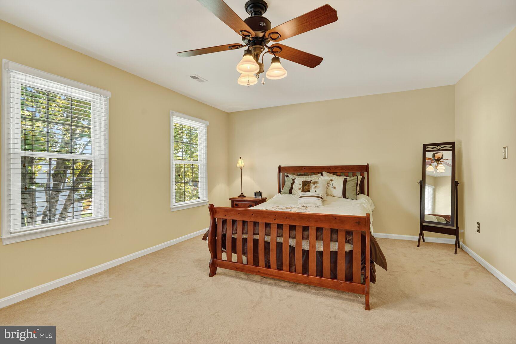 CROSSPOINTE - Residential