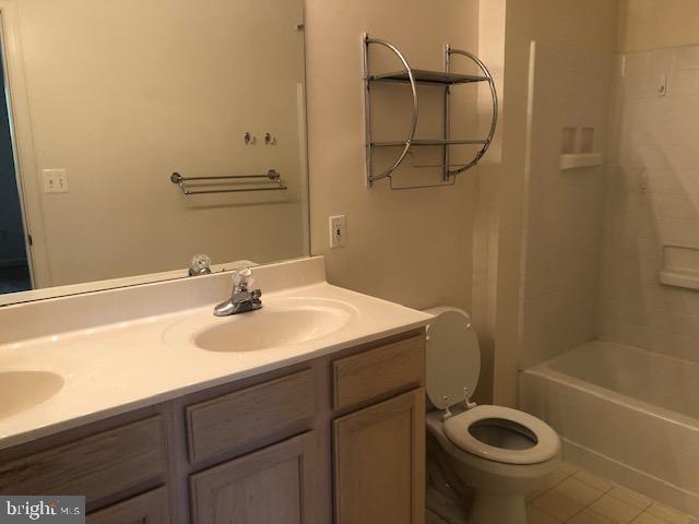 SCOTT'S CROSSING CONDO - Residential Lease