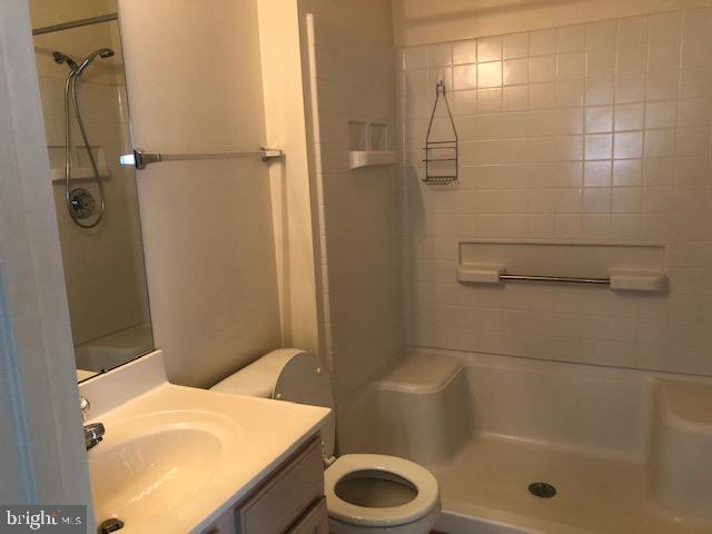 SCOTT'S CROSSING CONDO - Residential Lease