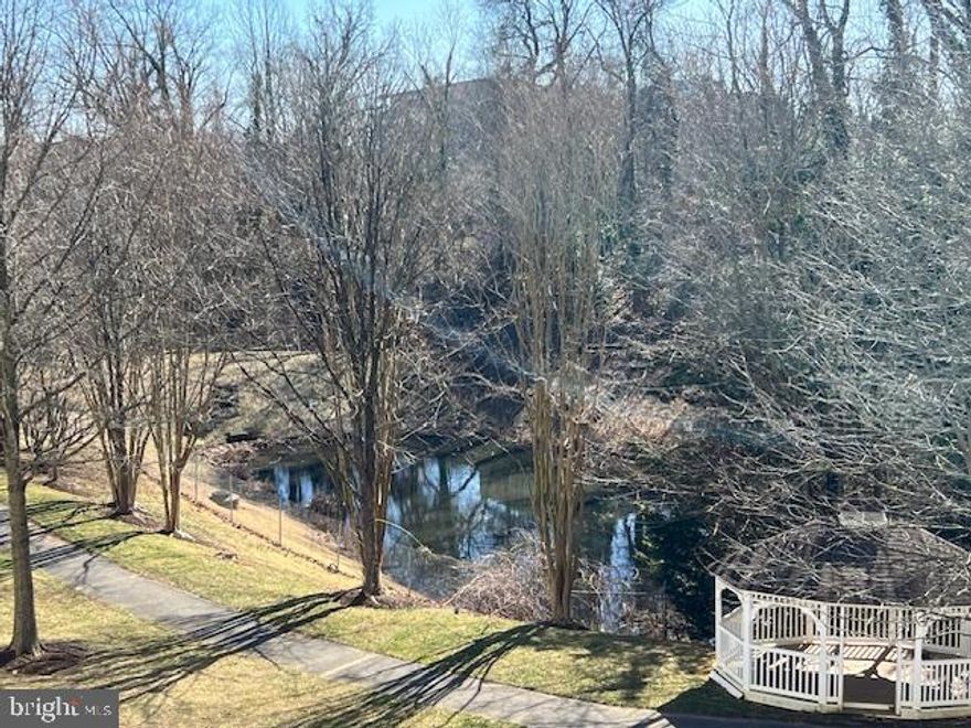 Available now- spacious 2 bedroom 2 bath unit in sought after Scott's Crossing ideally located minutes to downtown Annapolis and great for commuting.  Open kitchen, large bedrooms, private location overlooking walking trail, washer and dryer in the unit, separate dining space along with kitchen bar area, newer carpet and neutral paint.  No pets and no smokers. Available May 1 or possibly sooner. 24 hour show notice- occupied.