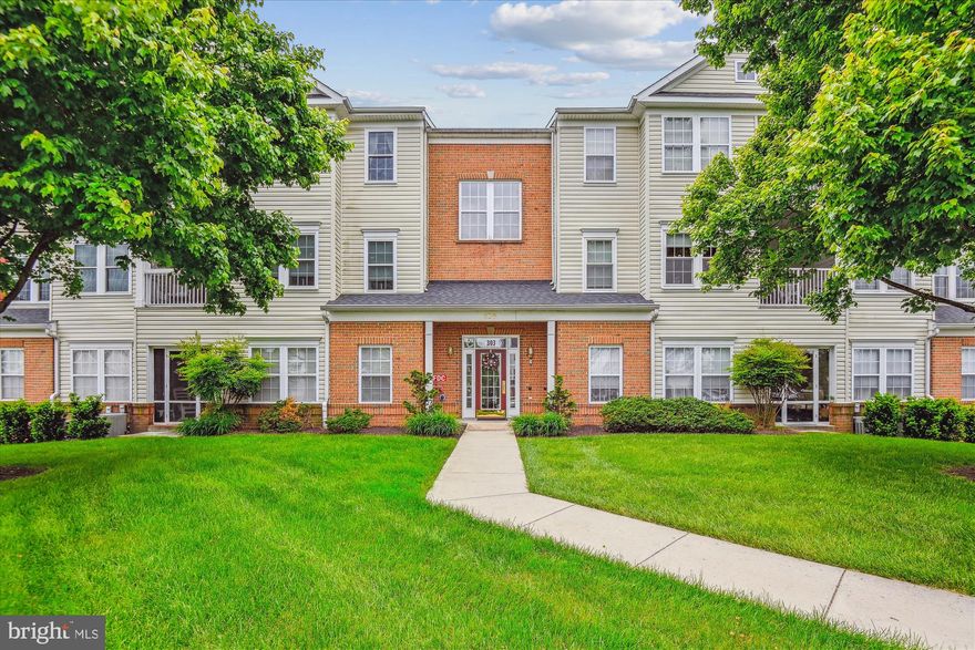 What a find: an elevator building and Top floor condo! As you step inside, you'll be captivated by the abundant space, the gleaming hardwood flooring and the living room’s vaulted ceiling, a gas fireplace and custom built-ins for all of your storage needs, a must for condo living!   Entertaining becomes effortless with a separate dining area conveniently near the well-appointed kitchen with corian countertops, an abundance of cabinets, undercounted lighting, a pantry and stainless appliances,  boasting ample room for the cook and helpers.  The primary bedroom offers a walk-in closet with organizers and an en-suite updated primary bath with a double bowl quartz top vanity, classic inlay tiled floor and a walk-in tiled shower. On the other side of the condo, the second bedroom provides privacy and easy access to the full bath with  a deep jetted tub/shower. The separate laundry/utility room offers some additional storage and washer/dryer convey.  The enclosed sunroom/veranda has both a screen and glass closure.   On the lower level you’ll find your own 1 car garage with room for shelving/storage and your personal secure storage room.  

Located within Spenceola Farms, the condo association offers an array of desirable amenities, gardens/courtyard, walking paths/sidewalks and a club house with exercise equipment.  You'll also find the convenience of essential amenities nearby this community;  gas stations, shopping centers featuring shopping, several restaurants and grocery stores.   This condo offers a rare combination of spacious luxury and an idyllic community lifestyle.
.