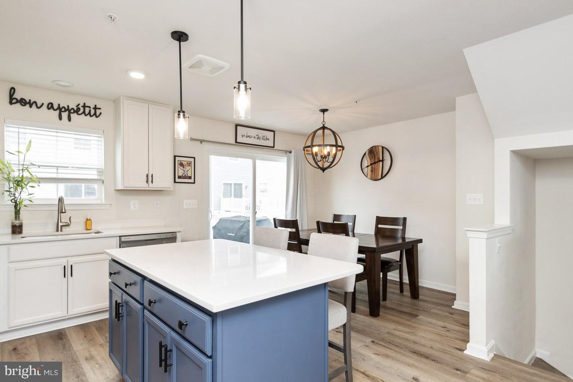 MEADE'S CROSSING - Residential