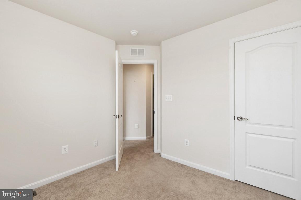 MEADE'S CROSSING - Residential