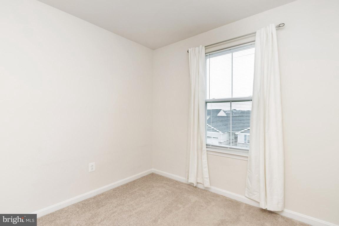 MEADE'S CROSSING - Residential