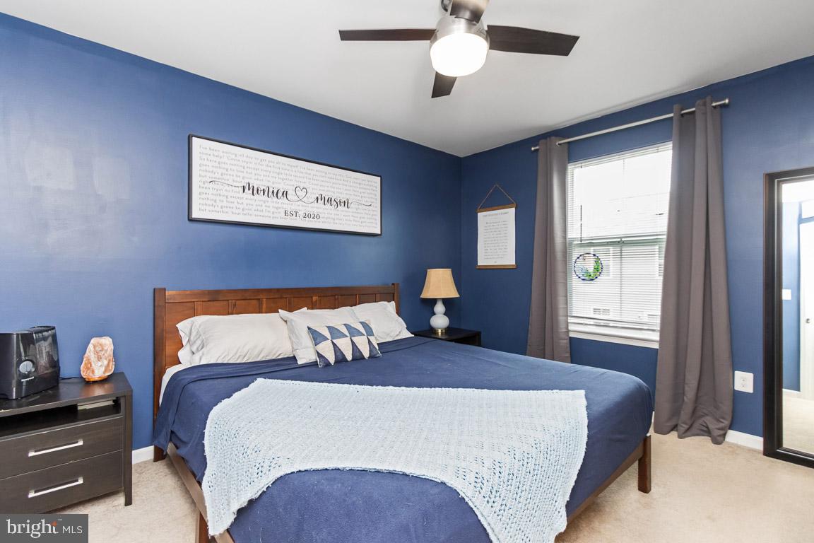 MEADE'S CROSSING - Residential