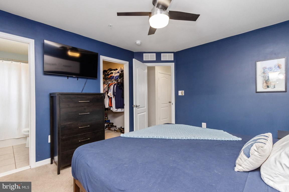 MEADE'S CROSSING - Residential