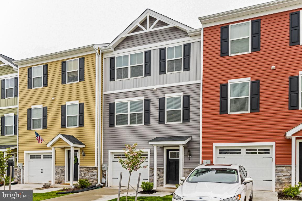 MEADE'S CROSSING - Residential