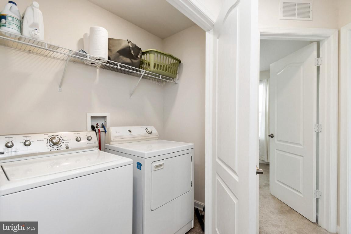 MEADE'S CROSSING - Residential