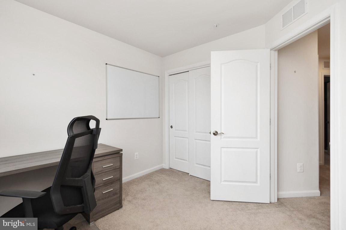 MEADE'S CROSSING - Residential