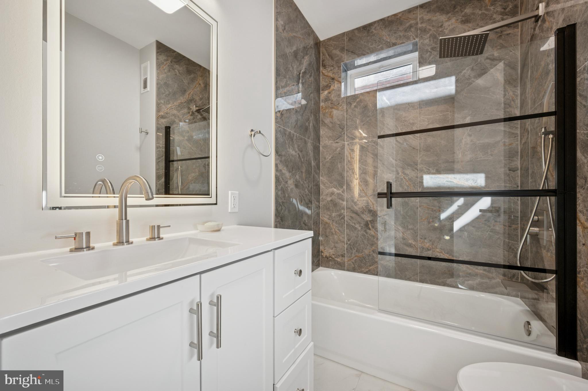 PHILADELPHIA - Residential