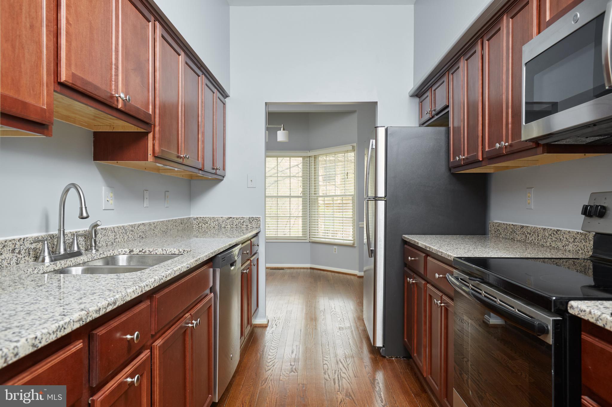 WOODSIDE - Residential Lease