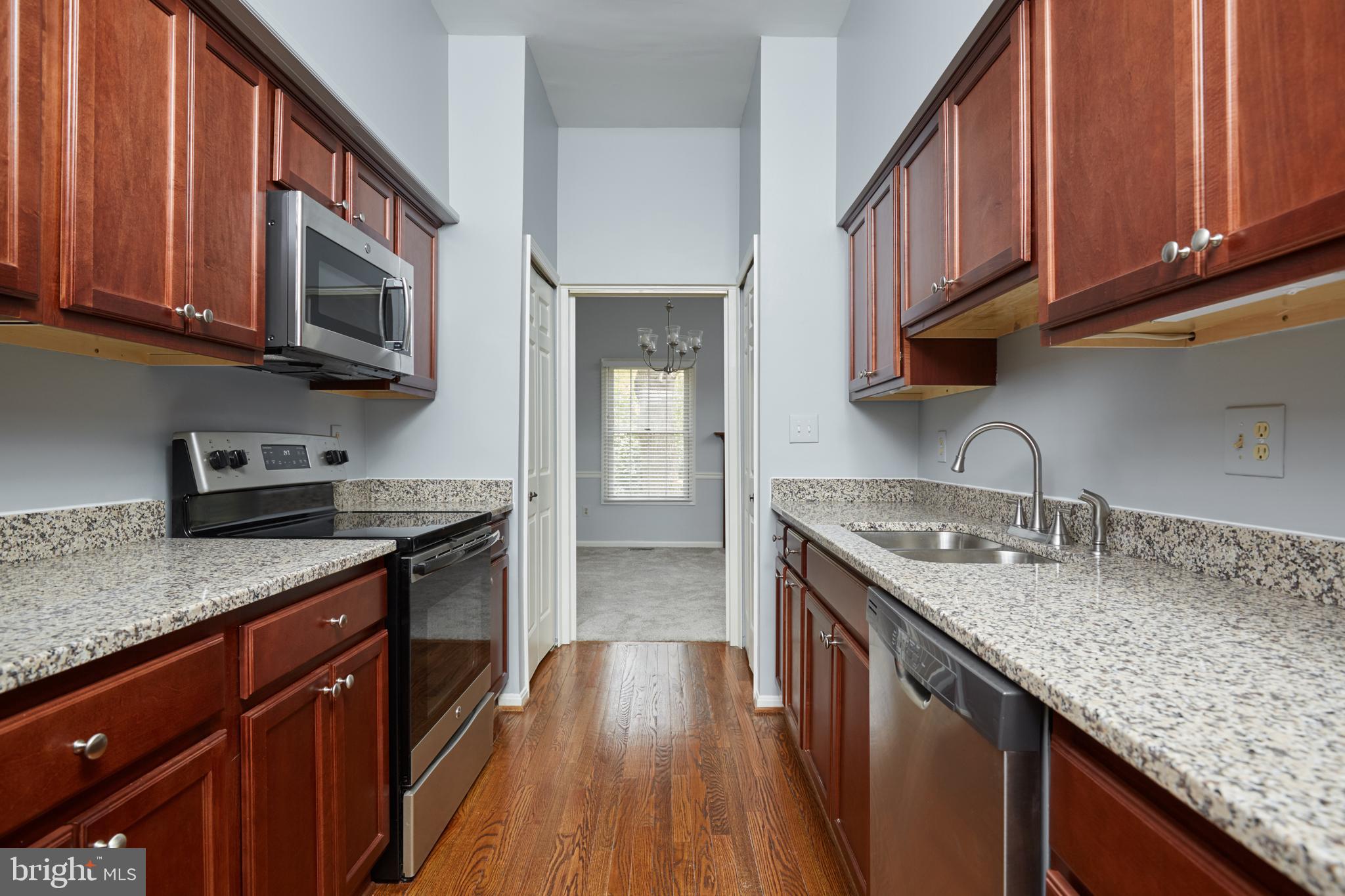 WOODSIDE - Residential Lease