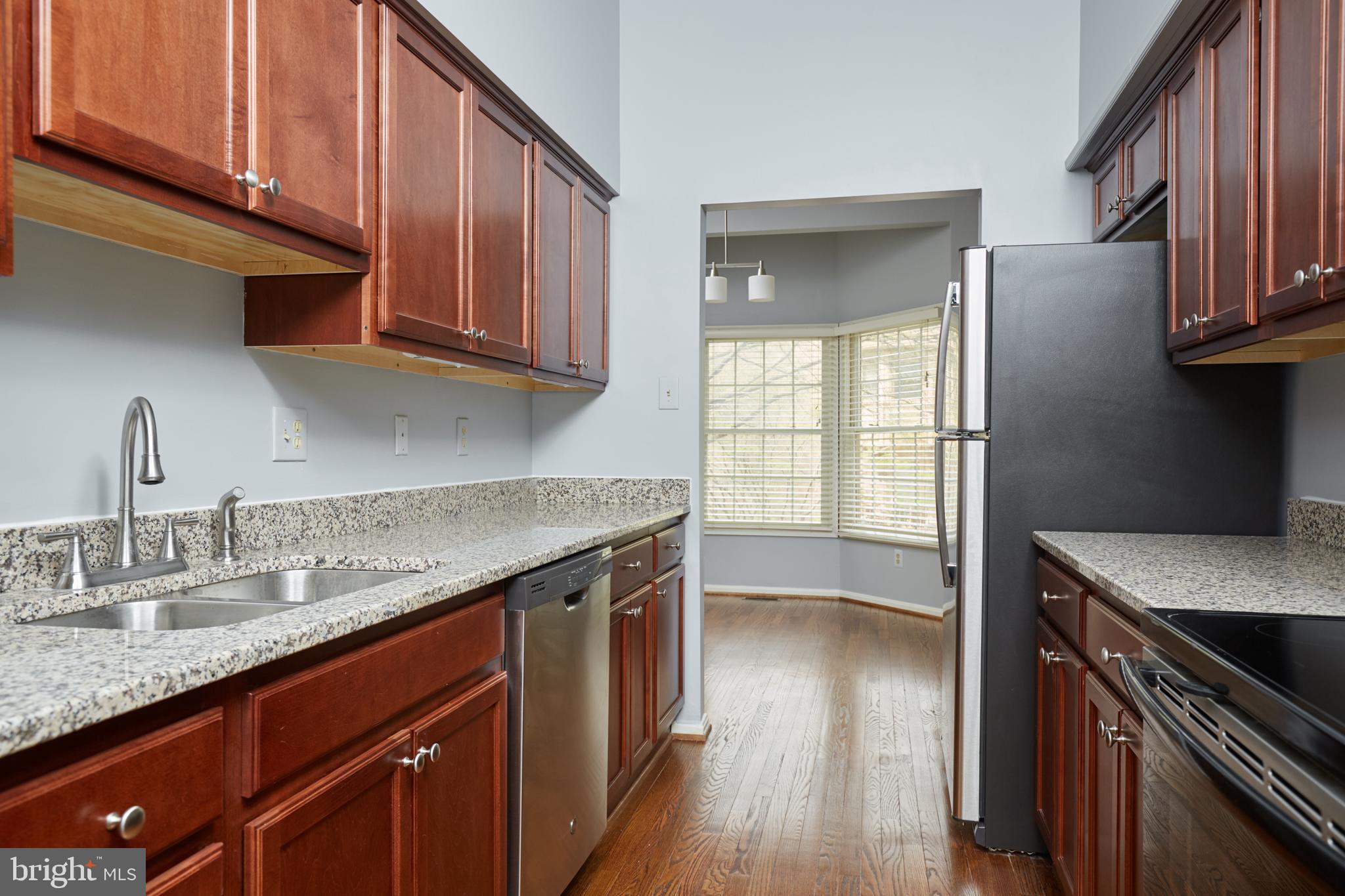 WOODSIDE - Residential Lease