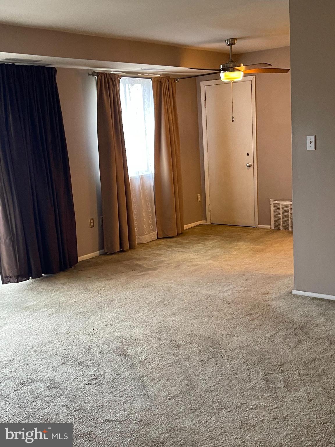 CARROLLAN GARDENS - Residential