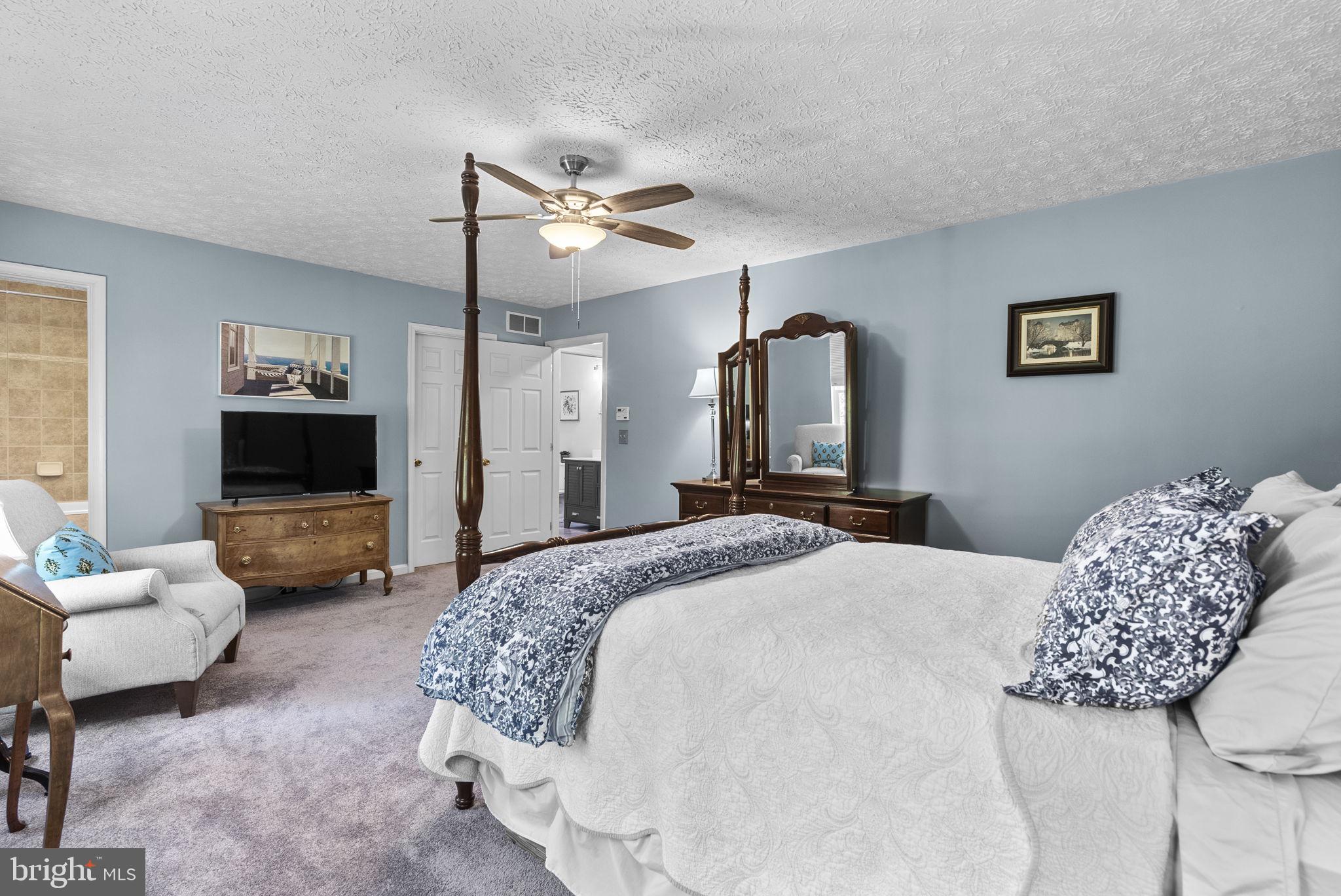BARCROFT - Residential