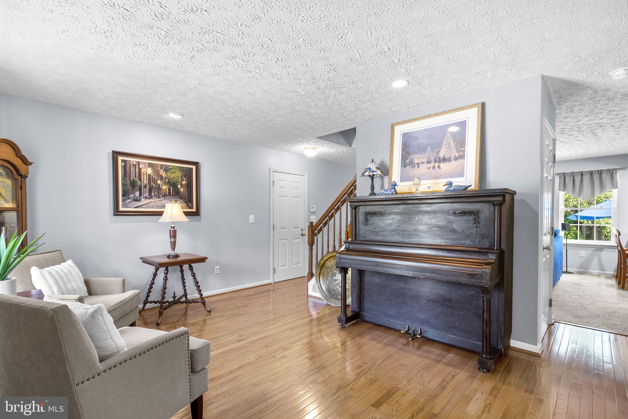 BARCROFT - Residential