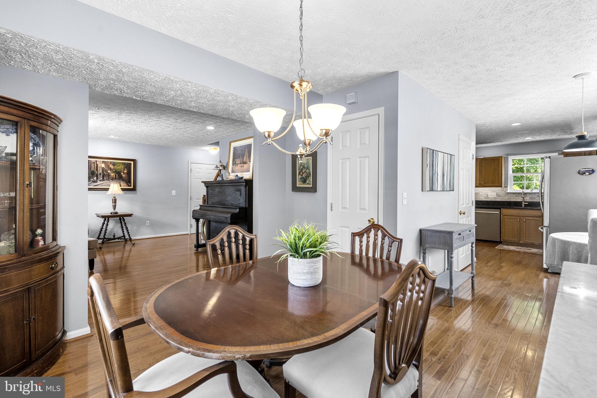 BARCROFT - Residential