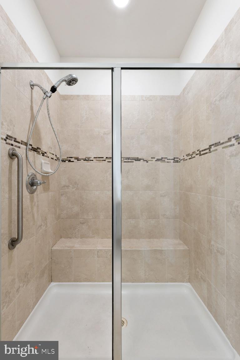 WESTRIDGE - Residential Lease