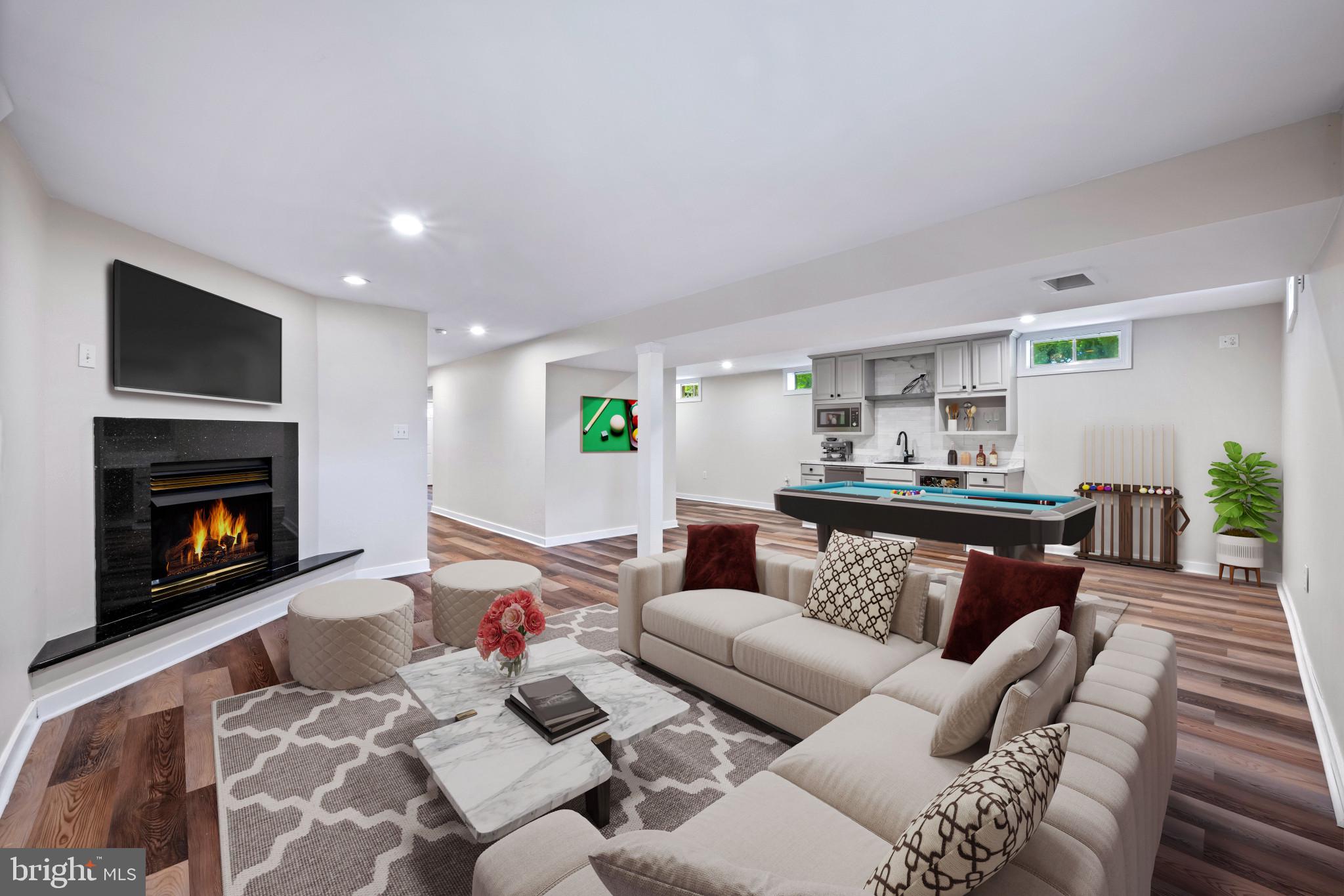 THE MEADOW AT NEW MARKET - Residential