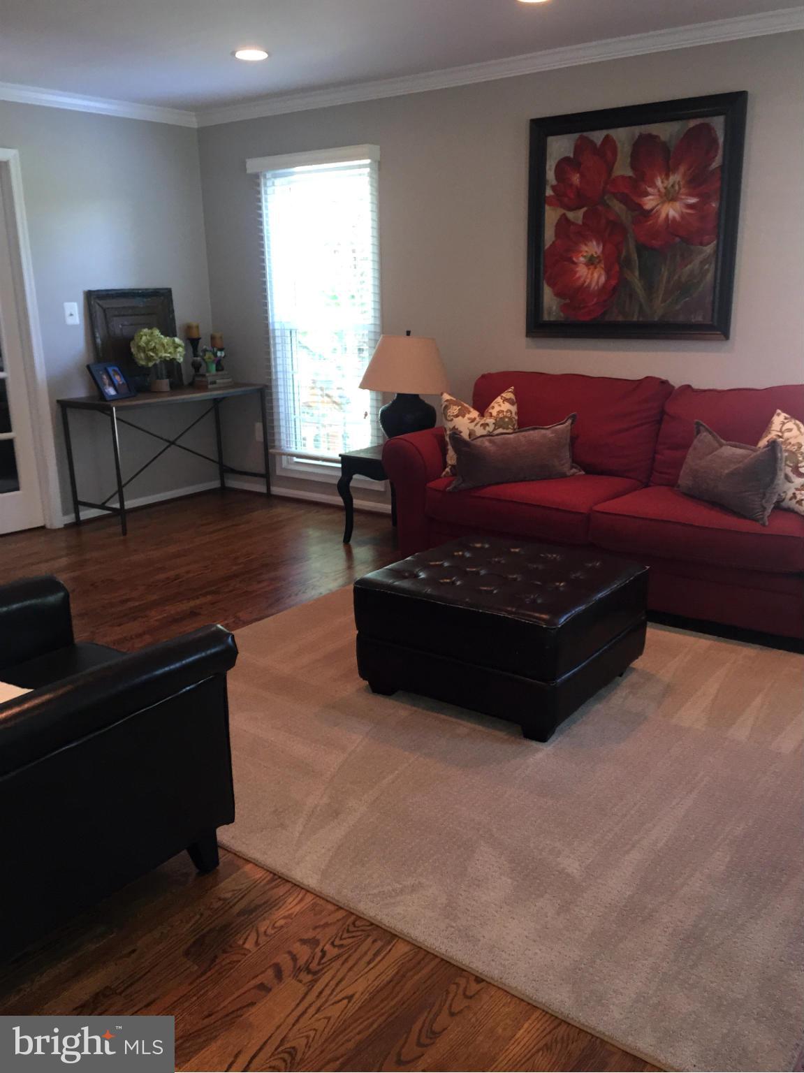 POTOMAC CHASE - Residential