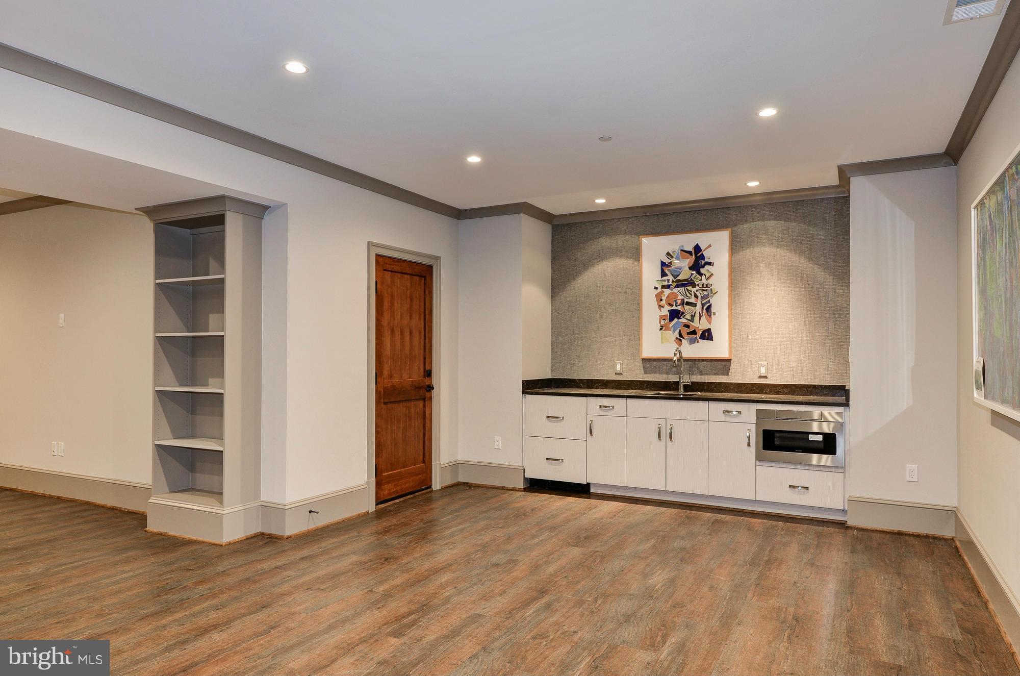 WESLEY HEIGHTS - Residential