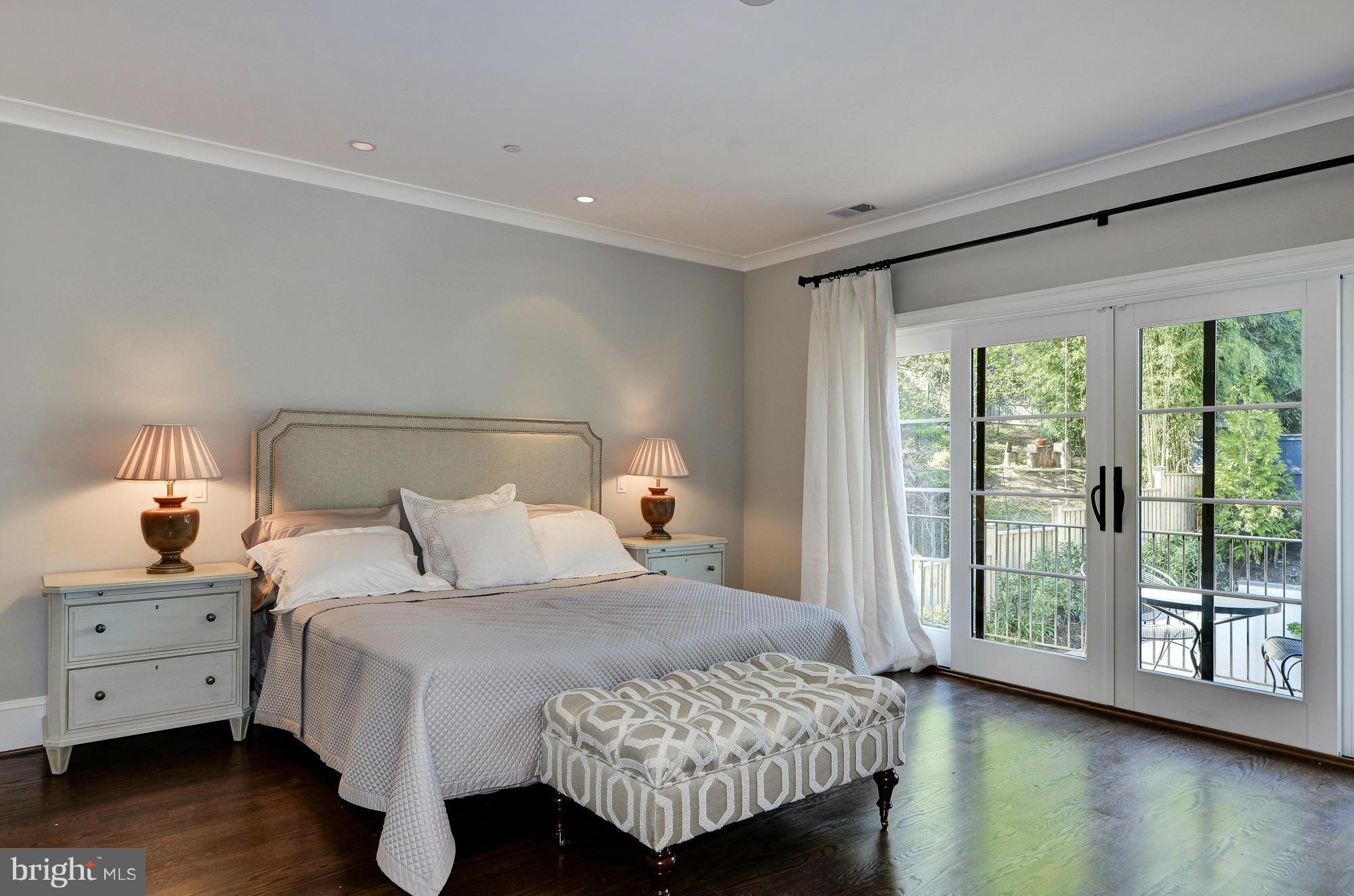 WESLEY HEIGHTS - Residential