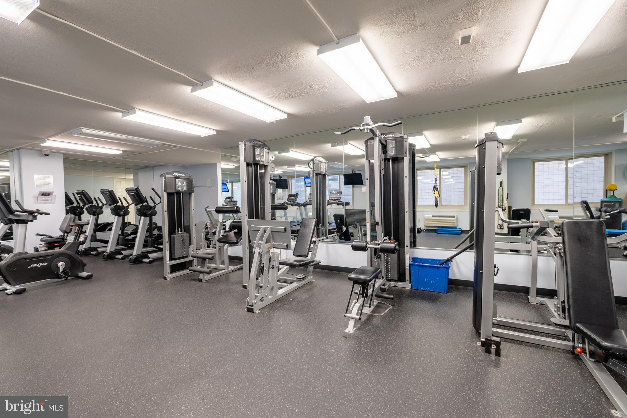 RITTENHOUSE SQUARE - Residential