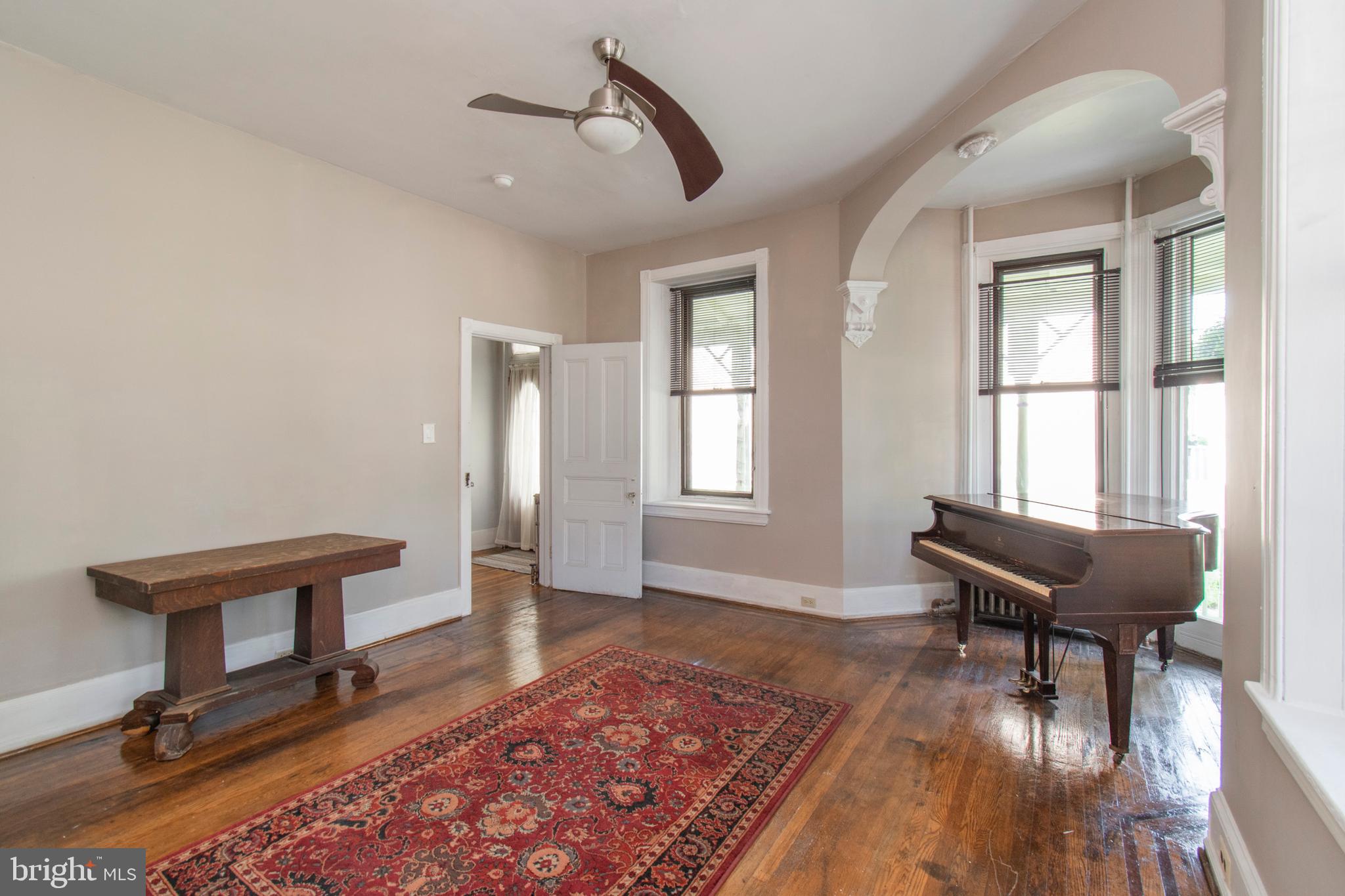 GERMANTOWN (EAST) - Residential