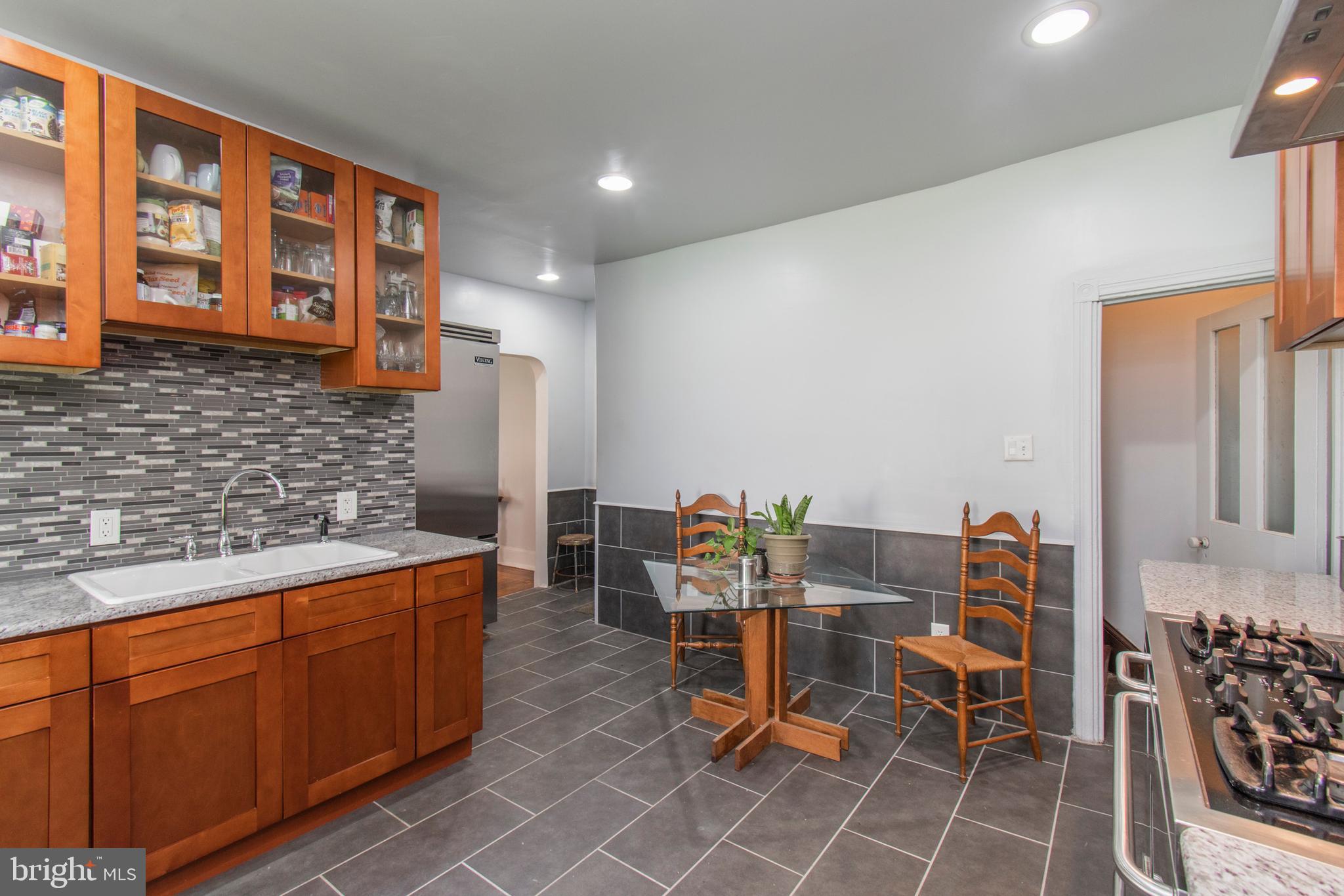 GERMANTOWN (EAST) - Residential