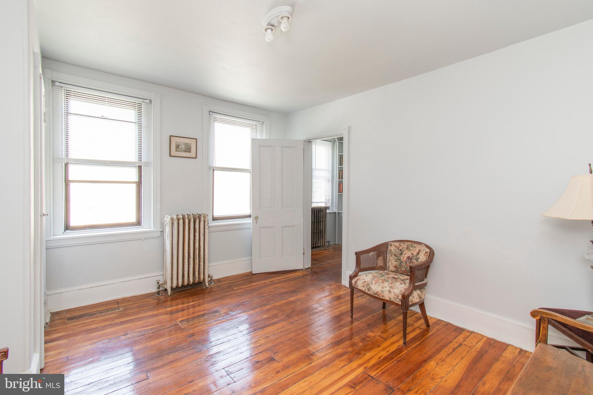 GERMANTOWN (EAST) - Residential