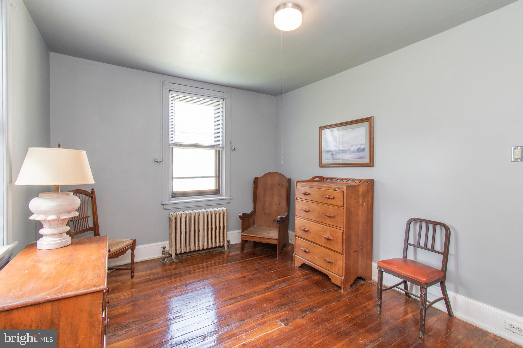 GERMANTOWN (EAST) - Residential