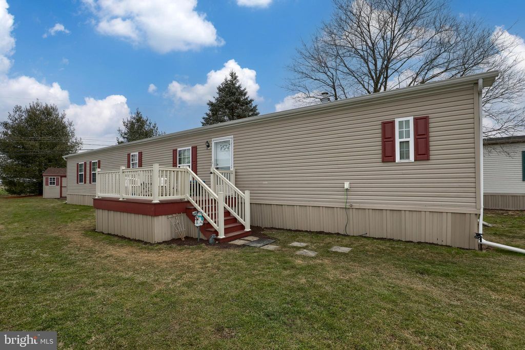Photo of 112 AMBER CIR, NEW HOLLAND, PA 17557 (MLS # PALA2030718)