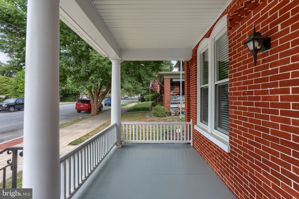 Photo of 742 Chestnut Street, Columbia, PA 17512 (MLS # PALA2054788)