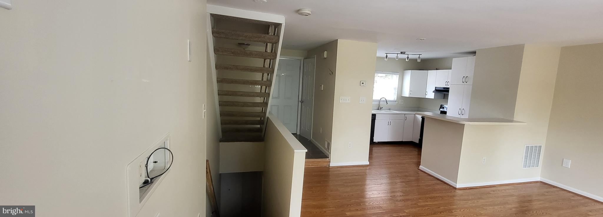 NORTH CREEK - Residential