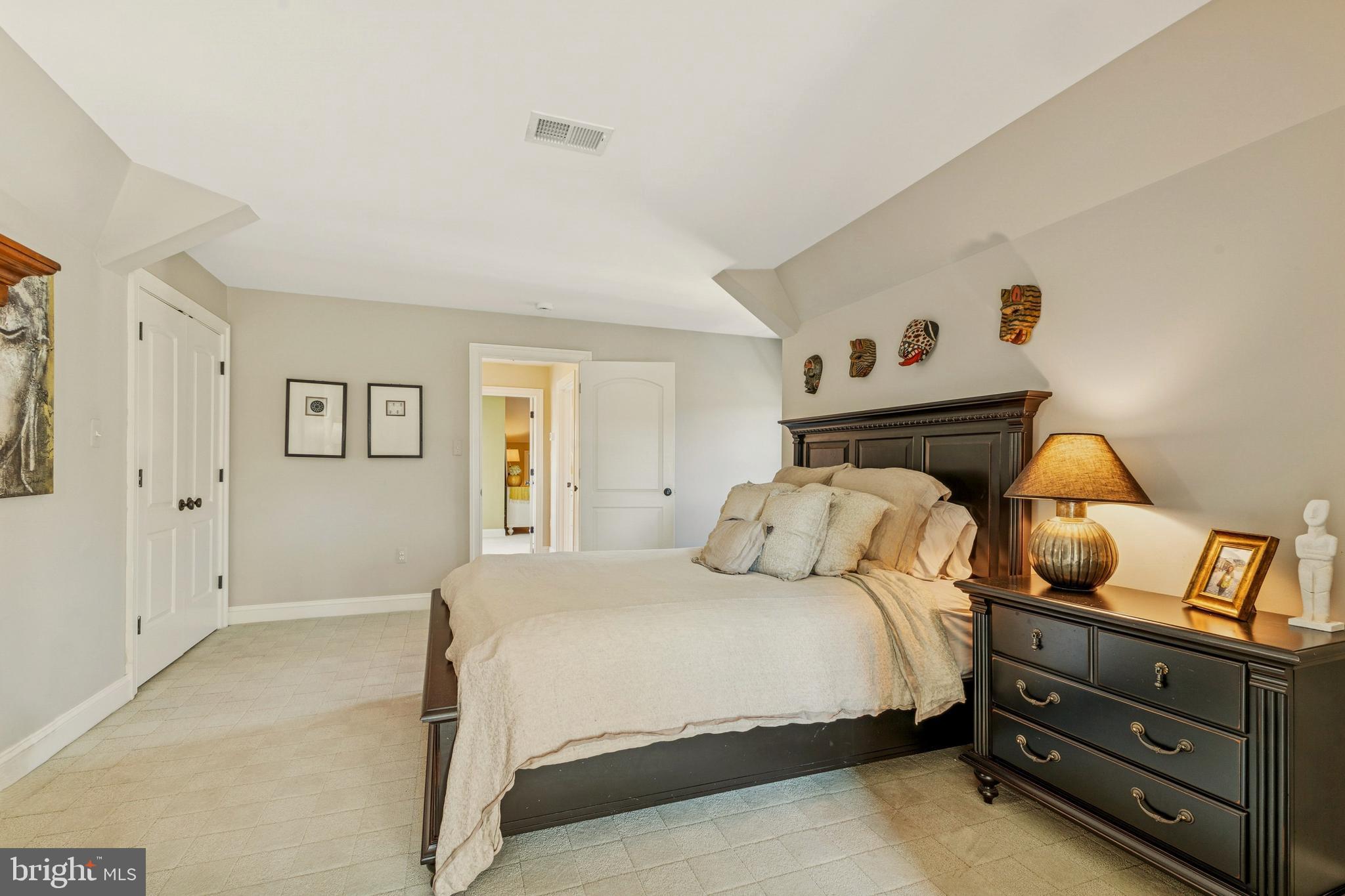 LAKE MANASSAS - Residential